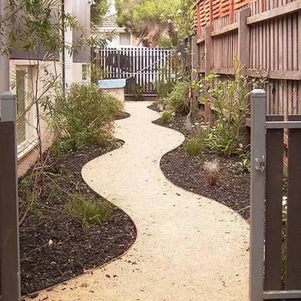 Corten steel garden edging: image 7